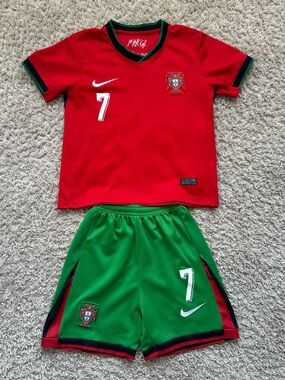Nike Kids Red Soccer Jersey with Green Shorts - Number 7